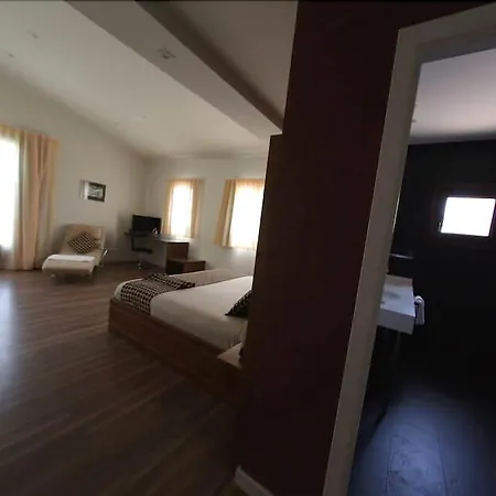 Hotel Mas Prades 3*