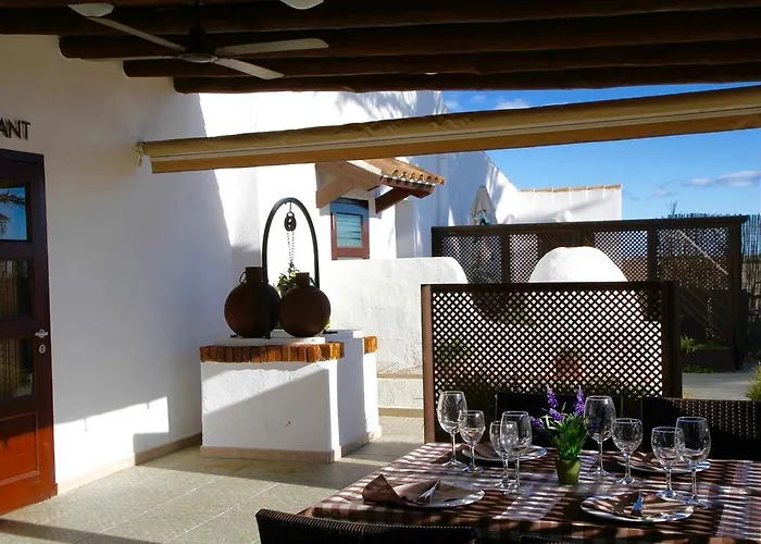 Отель Mas Prades 3*